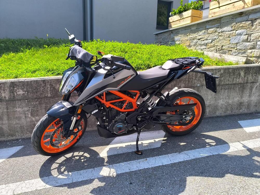 KTM 390 Duke (2021 - 23) (2)