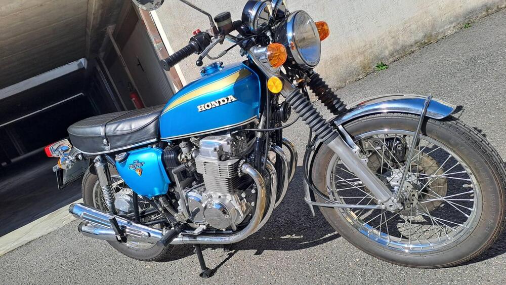 Honda Cb 750 four (2)