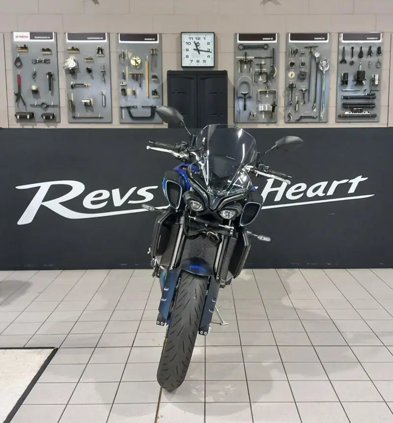 Yamaha MT-10 (2022 - 26) (3)