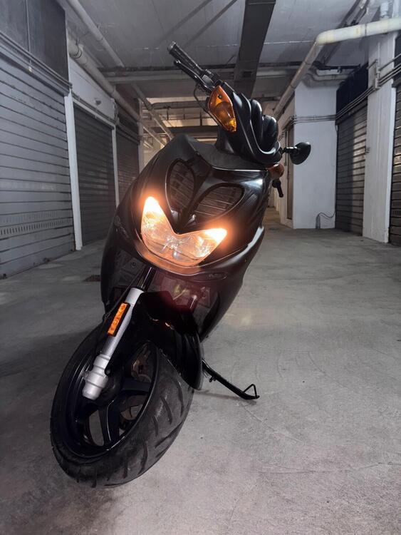 Yamaha Aerox 50 R (2007 - 18) (2)