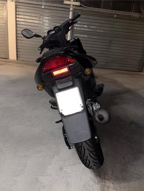 Yamaha Aerox 50 R (2007 - 18) (4)