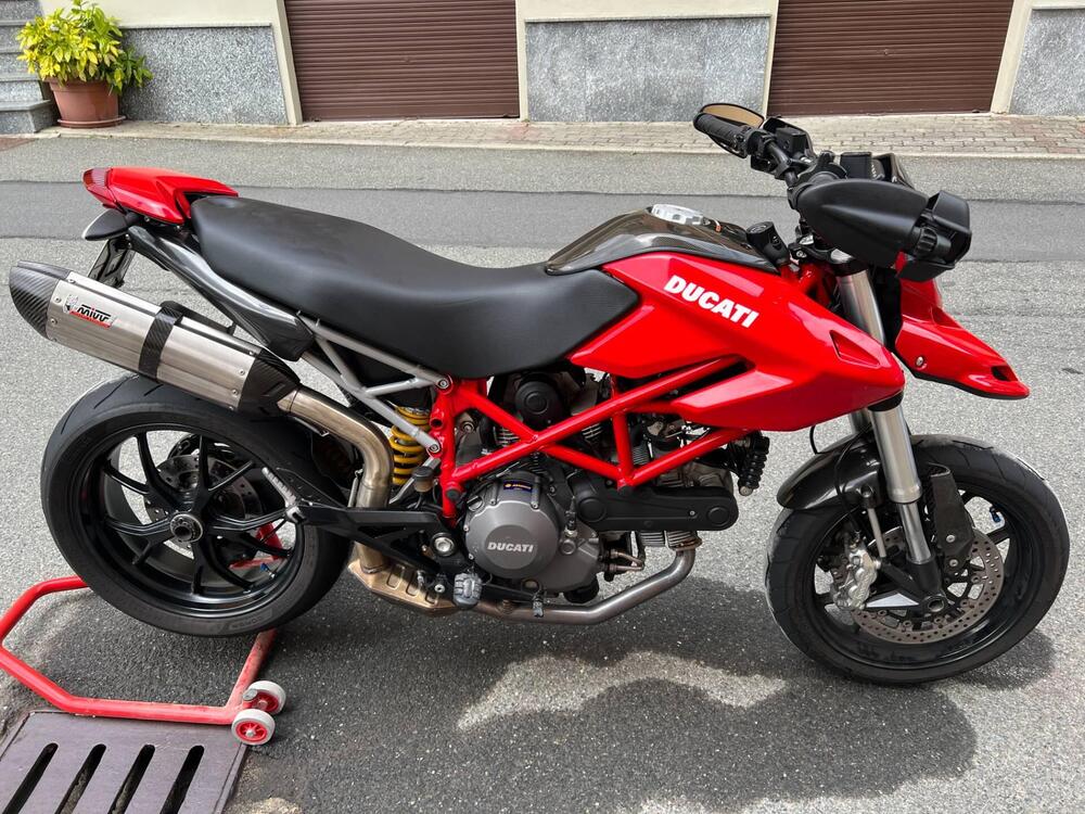 Ducati Hypermotard 796 (2012) (3)