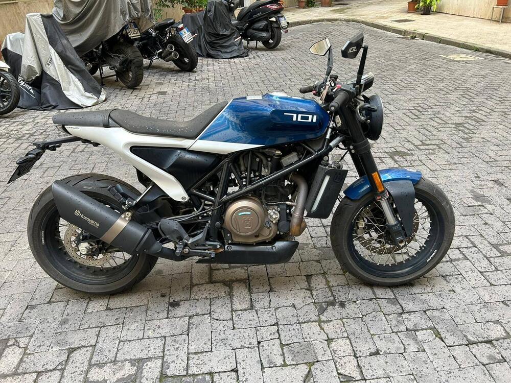 Husqvarna Vitpilen 701 (2020) (2)