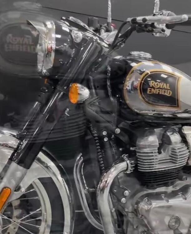 Royal Enfield Classic 650 (2025) (2)