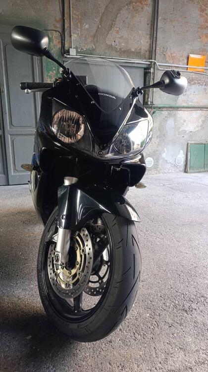 Honda CBR 600 F (2001 - 06) (3)