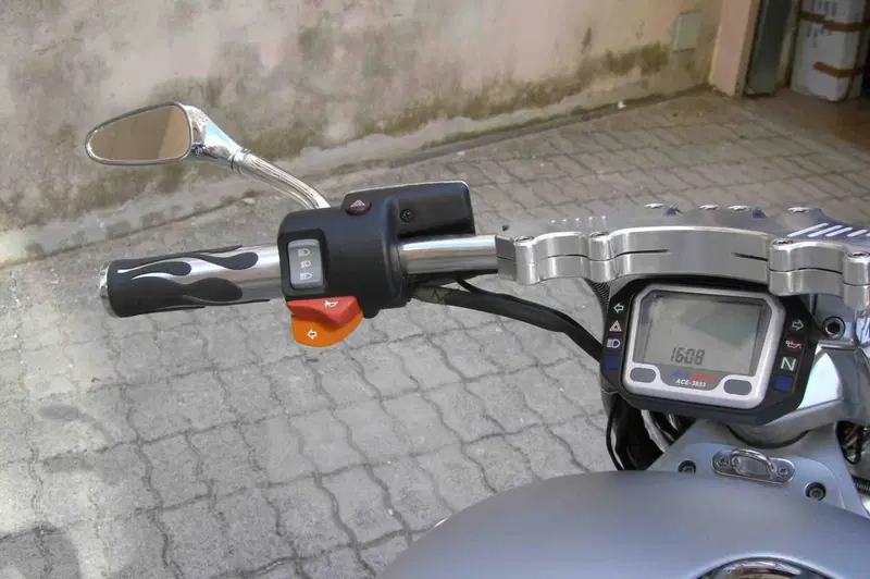 Bmw R 1200 C Independent (6)