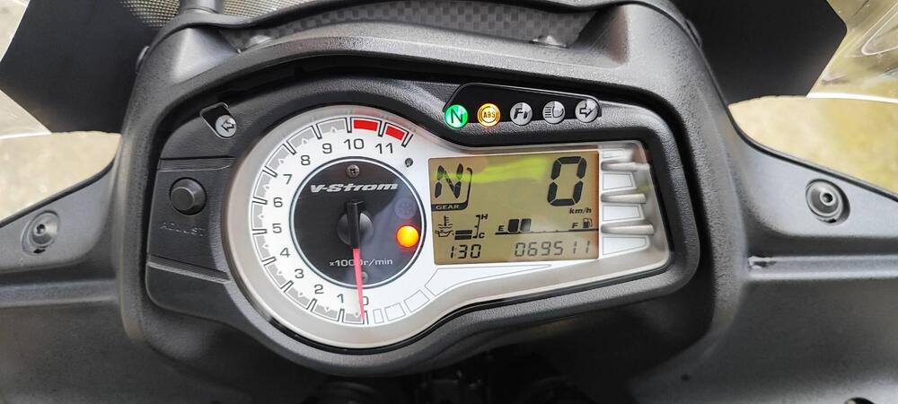 Suzuki V-Strom 650 ABS (2011 - 17) (4)