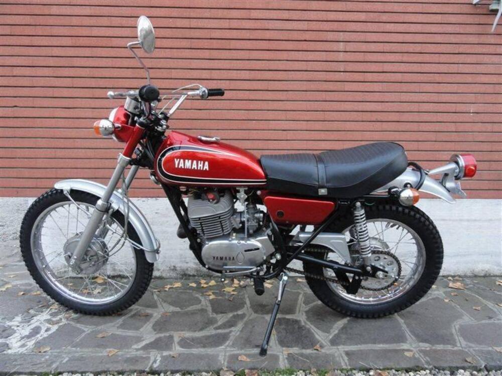 Yamaha  RT2 (2)