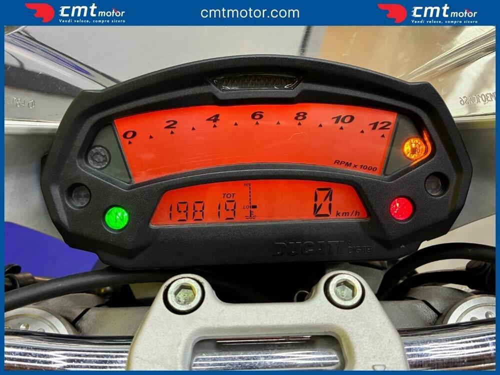 Ducati Monster 696 Plus (2007 - 14) (5)