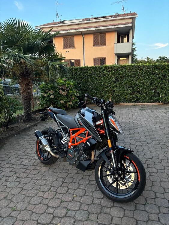 KTM 125 Duke (2021 - 23) (3)