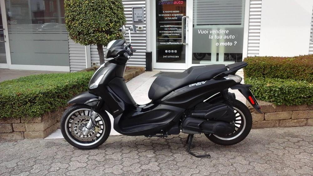 Piaggio Beverly 300 i.e. Police ABS-ASR (2017 - 20)