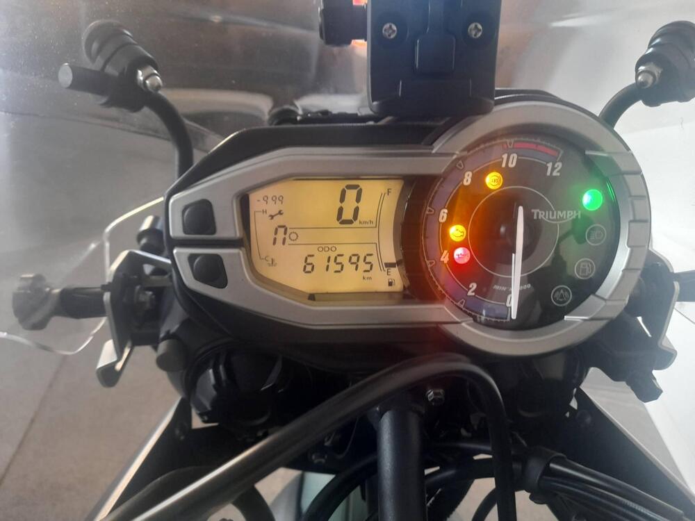 Triumph Tiger 800 XC ABS (2010 - 14) (2)