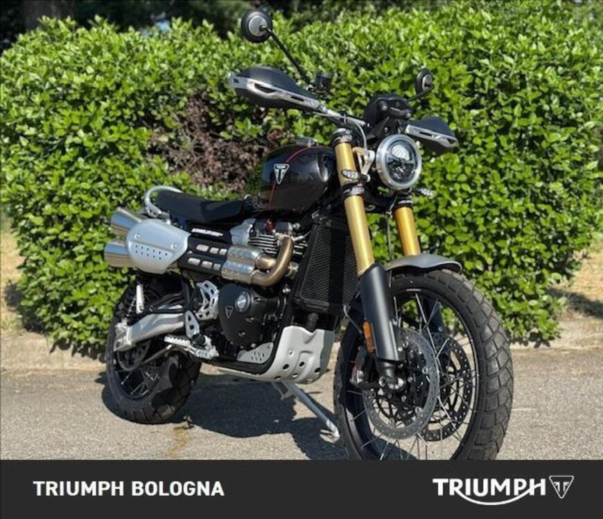 Triumph Scrambler 1200 XE (2024 - 25) (2)