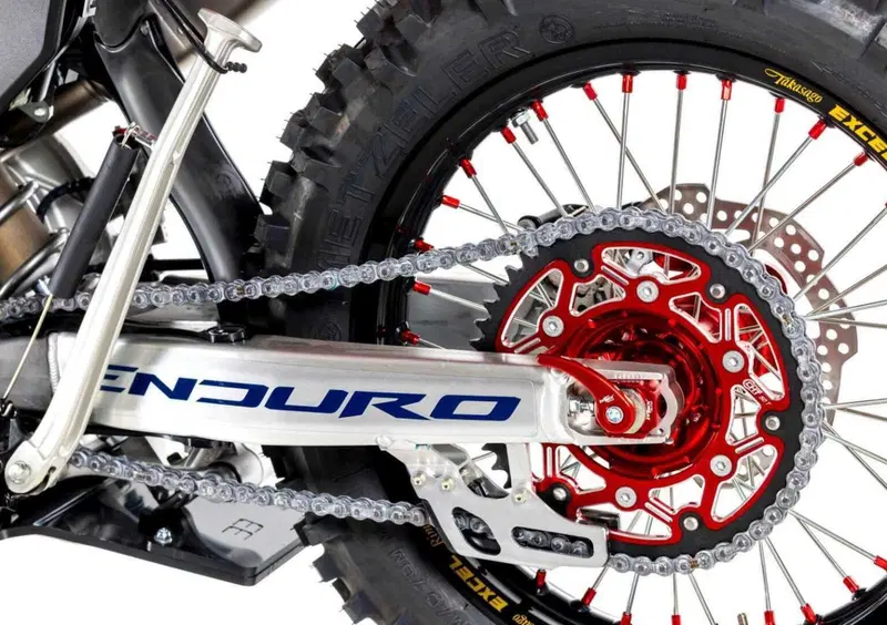 Honda CRF 300RX CRF 300RX Enduro Special (2026) (14)