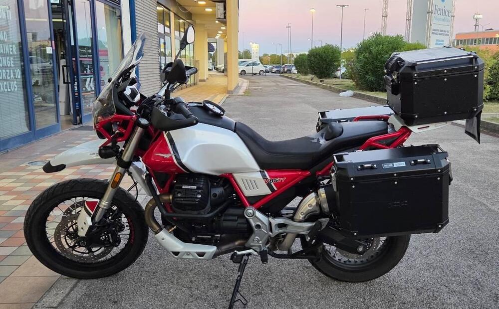 Moto Guzzi V85 TT (2019 - 20) (4)
