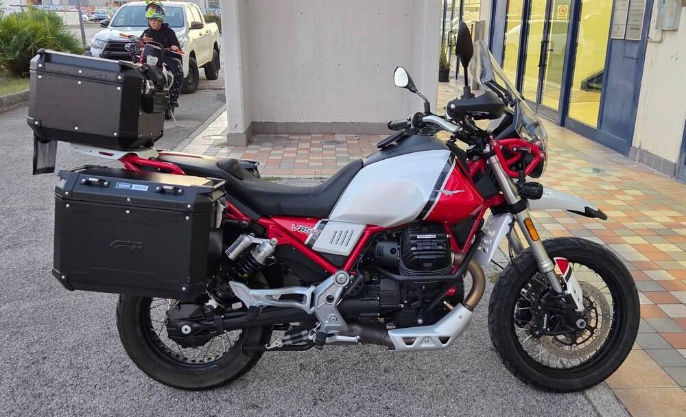 Moto Guzzi V85 TT (2019 - 20)