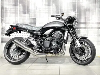 Kawasaki Z 900 RS (2022 - 25) nuova