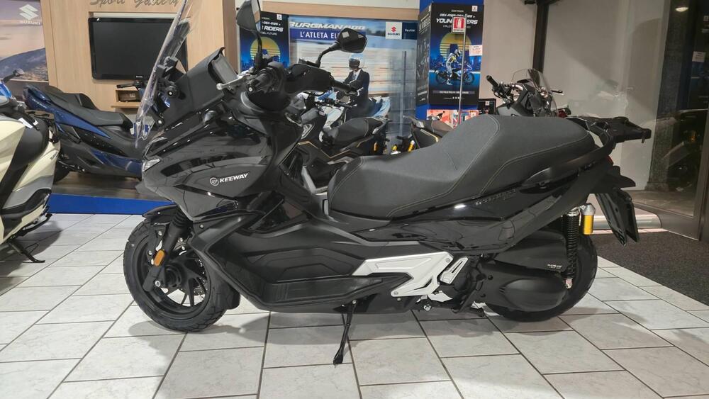 Keeway Motor Terrafina 350i (2025)