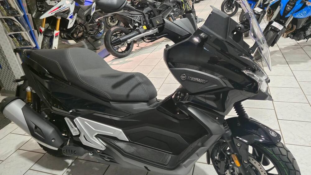 Keeway Motor Terrafina 350i (2025) (3)