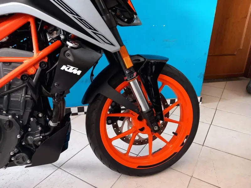 KTM 390 Duke (2021 - 23) (19)