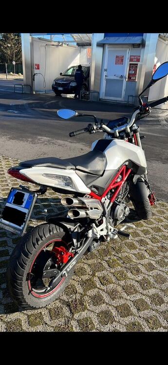 Benelli Tornado Naked T 125 (2017 - 20) (2)