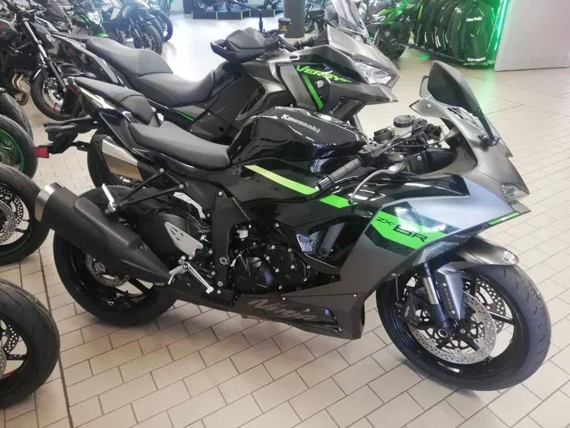 Kawasaki Ninja 636 ZX-6R (2024 - 26)