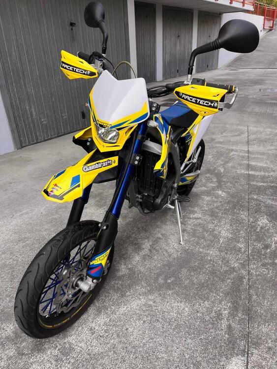 Valenti Racing SM 125 Z (2020 - 22) (5)