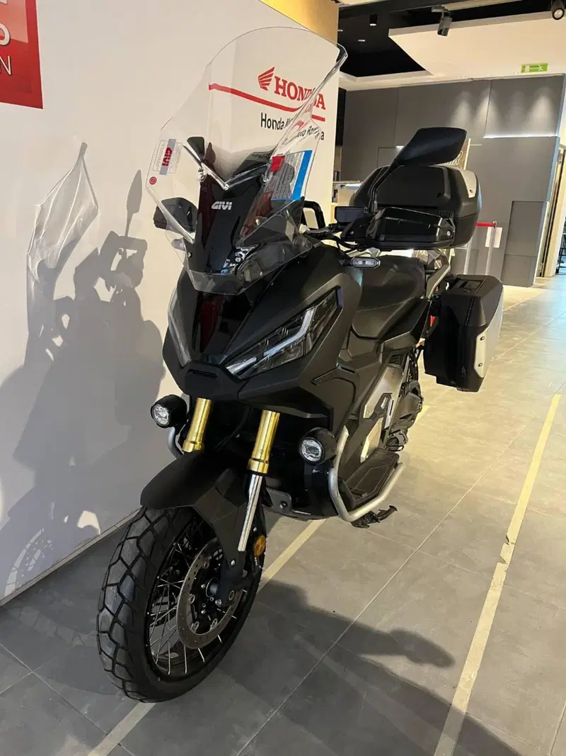 Honda X-ADV 750 DCT Travel (2021 - 24) (3)