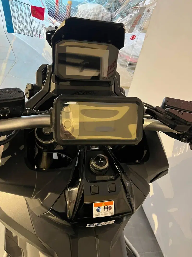 Honda X-ADV 750 DCT Travel (2021 - 24) (5)