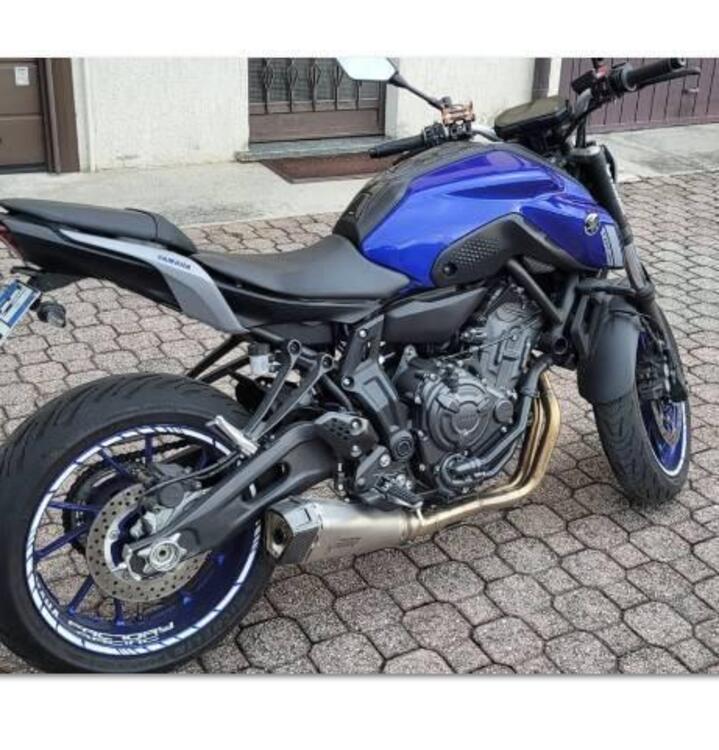 Yamaha MT-07 (2021 - 24) (2)