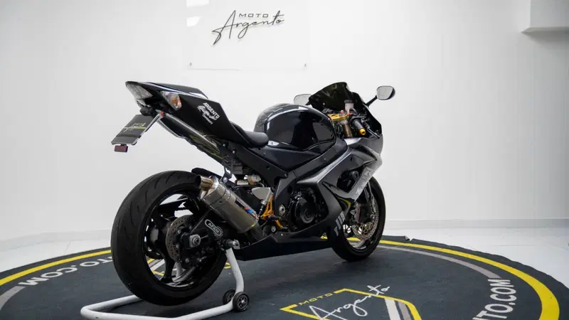 Suzuki GSX-R1000 (2005 - 06) (9)
