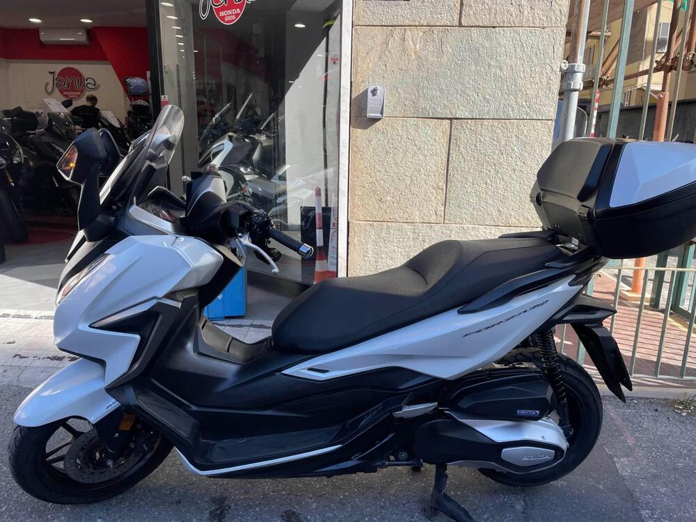 Honda Forza 350 Deluxe (2022 - 24) (4)