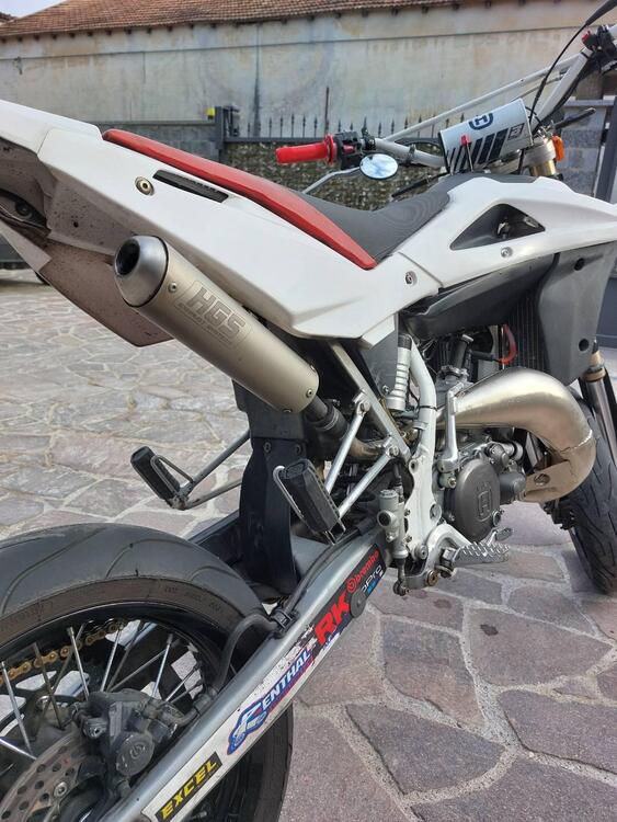 Husqvarna SM 125 (2009) (4)