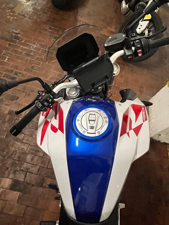 Bmw F 900 R (2021 - 24) (4)