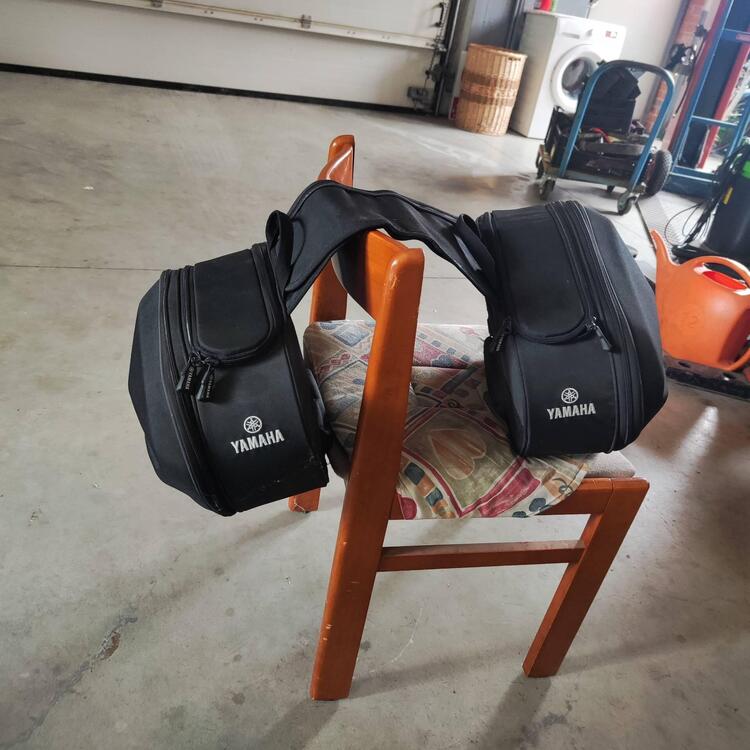Borse Yamaha mt09 (4)