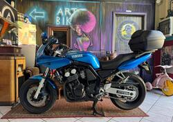 Yamaha FZS 600 Fazer (1998 - 01) usata