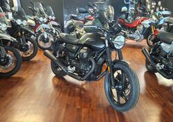 Moto Guzzi V7 Stone (2021 - 24) usata