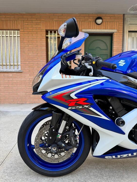Suzuki GSX R 750 (2008 - 10) (3)