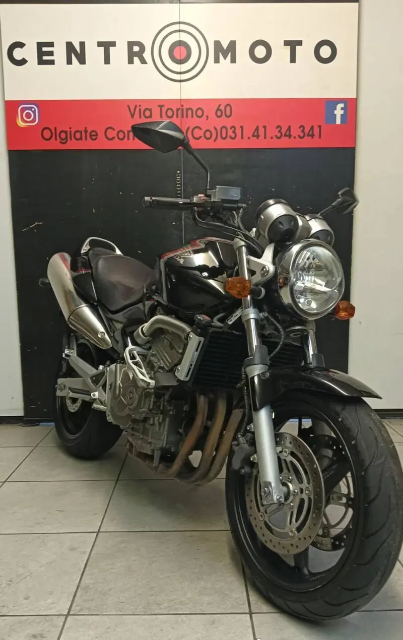 Honda Hornet 600 (2003 - 04) (4)