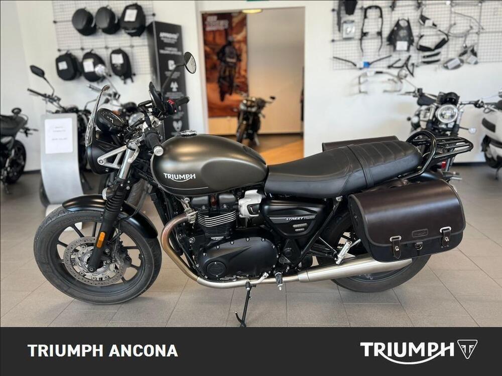 Triumph Street Twin 900 (2021 - 22)