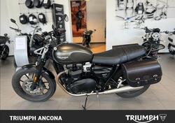 Triumph Street Twin 900 (2021 - 22) usata
