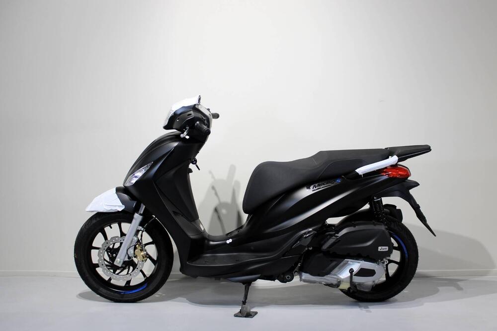 Piaggio Medley 200 S (2025) (4)