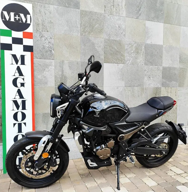 Voge Trofeo 300AC (2021 - 26) (4)