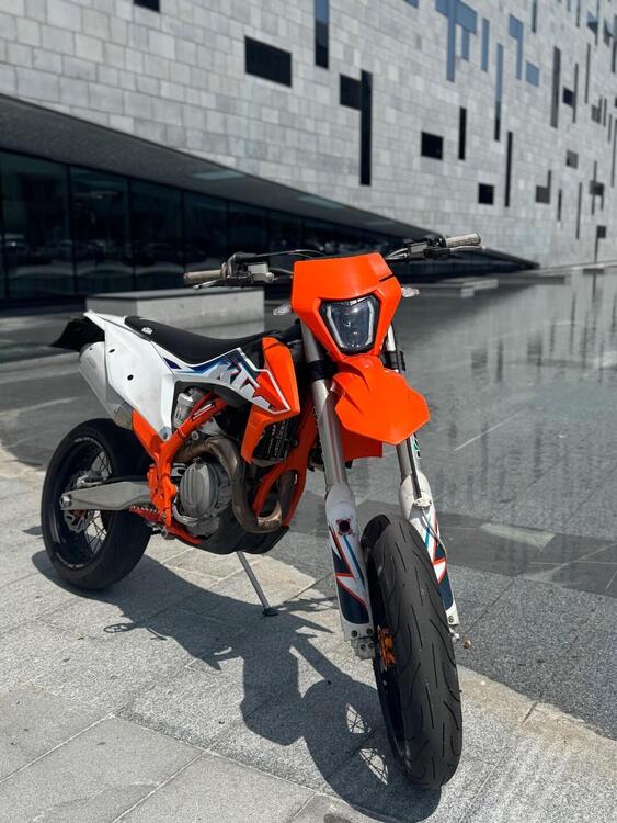 KTM 450 SX-F (2022) (2)