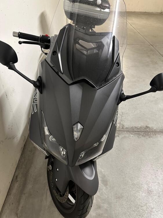 Yamaha T-Max 530 Black Max (2012 - 14) (2)