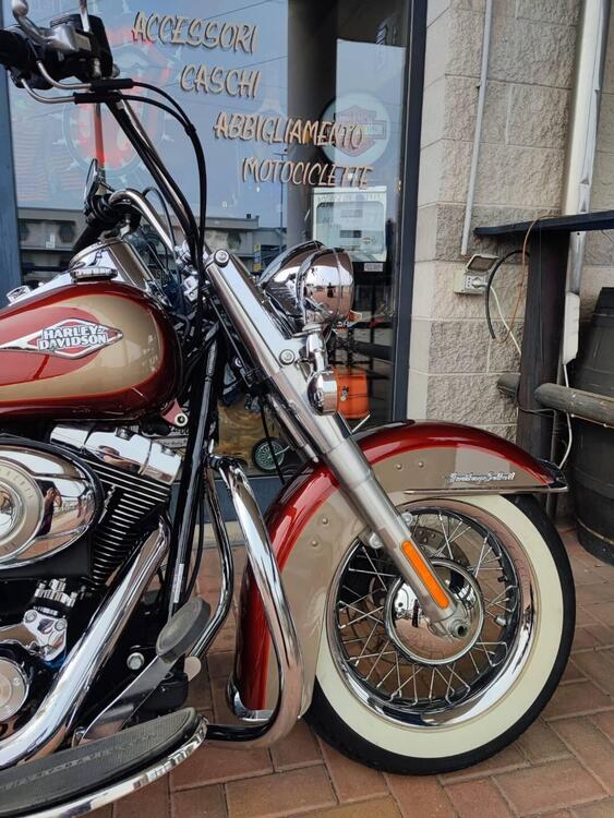 Harley-Davidson 1584 Heritage Classic (2008 - 10) - FLSTC (2)