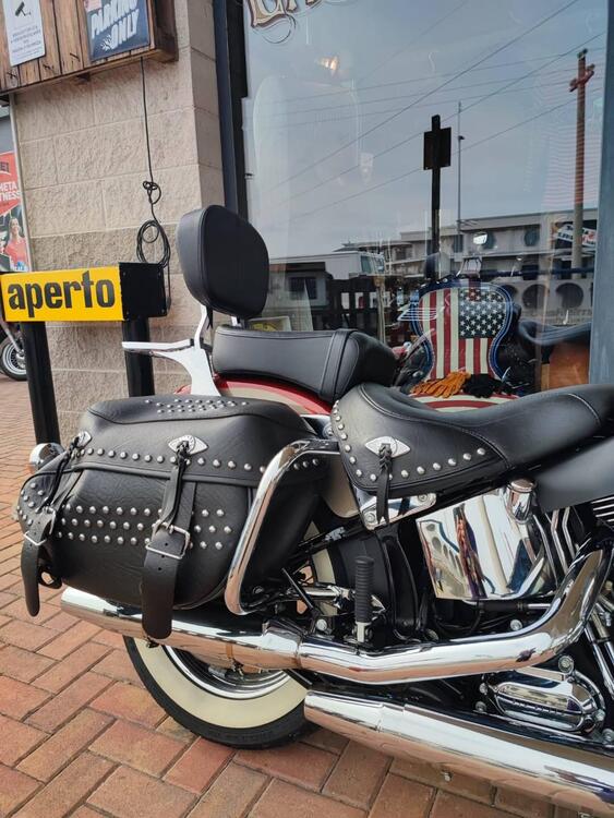 Harley-Davidson 1584 Heritage Classic (2008 - 10) - FLSTC (3)