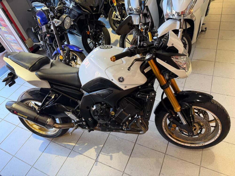 Yamaha FZ8 (2010 - 12) (3)