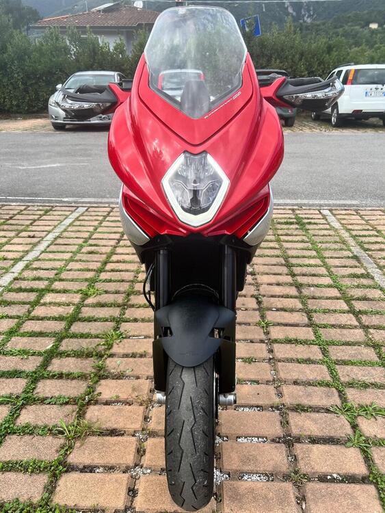 MV Agusta Turismo Veloce 800 (2014 - 16) (3)