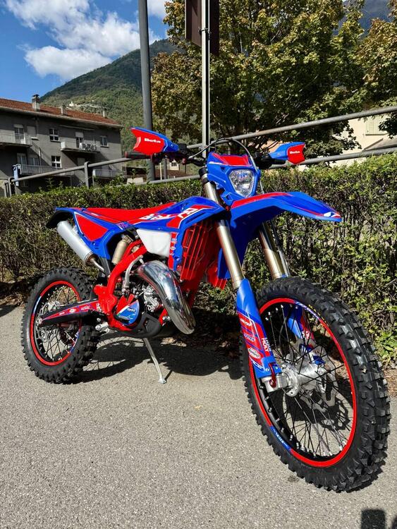 Betamotor RR 125 2T Enduro Race (2026) (2)